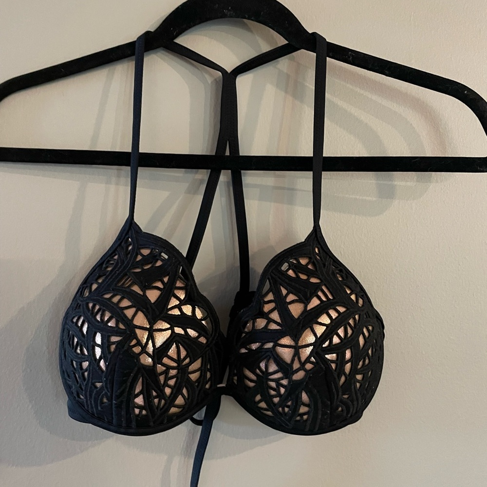 Molded cup black and gold swimsuit top. Size 36B